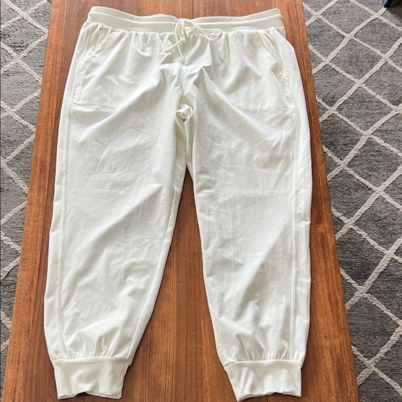 NWT Women’s Rachel Zoe Luxe Cream Jogger Pants XL - Picture 2 of 11